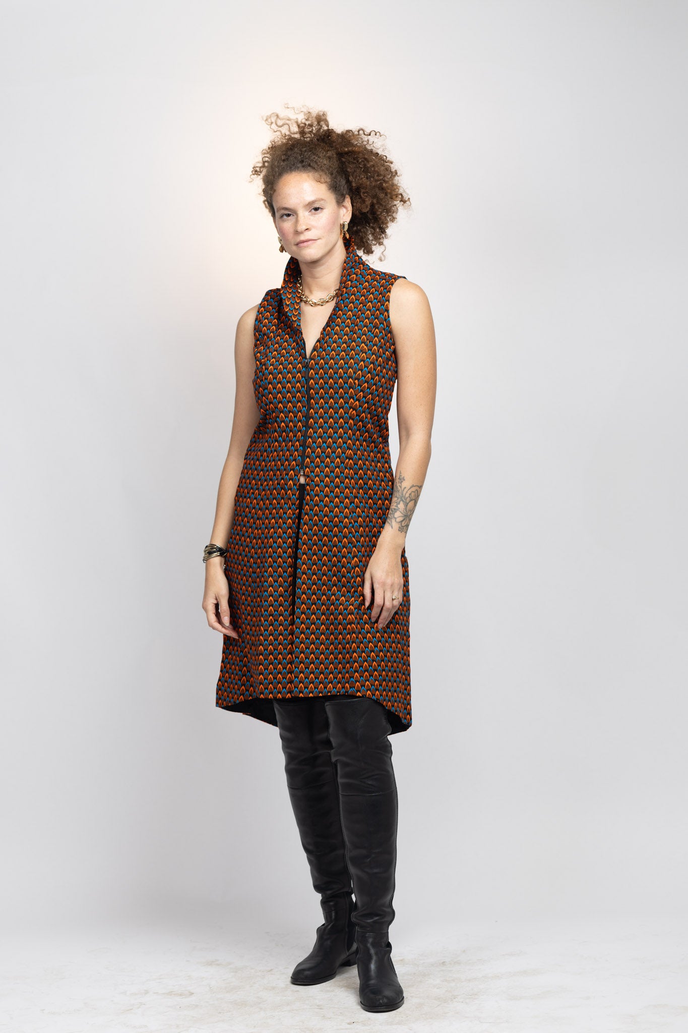 Manye vest- Orange Pine print
